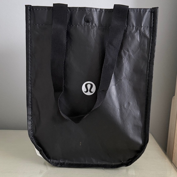 lululemon athletica Monochrome Side Tote - Picture 2 of 6